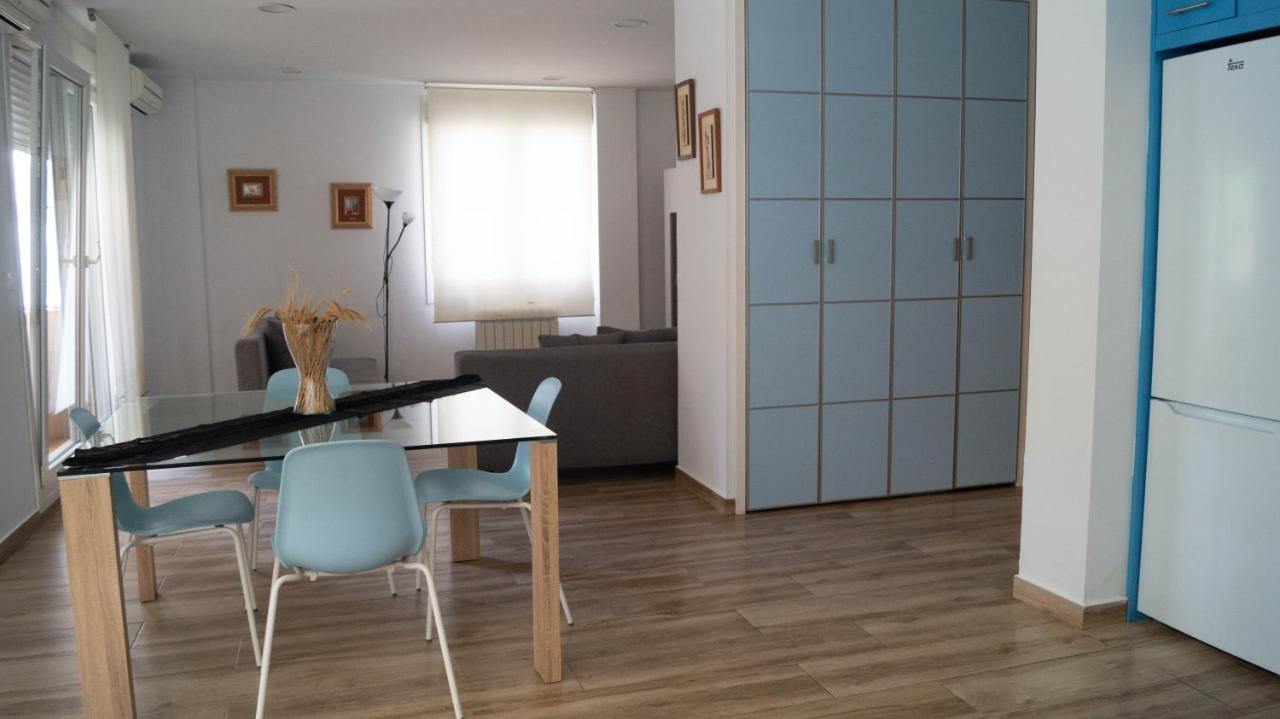 Ferienwohnung Zaragoza Y Sus 2 Catedrales Exterior foto