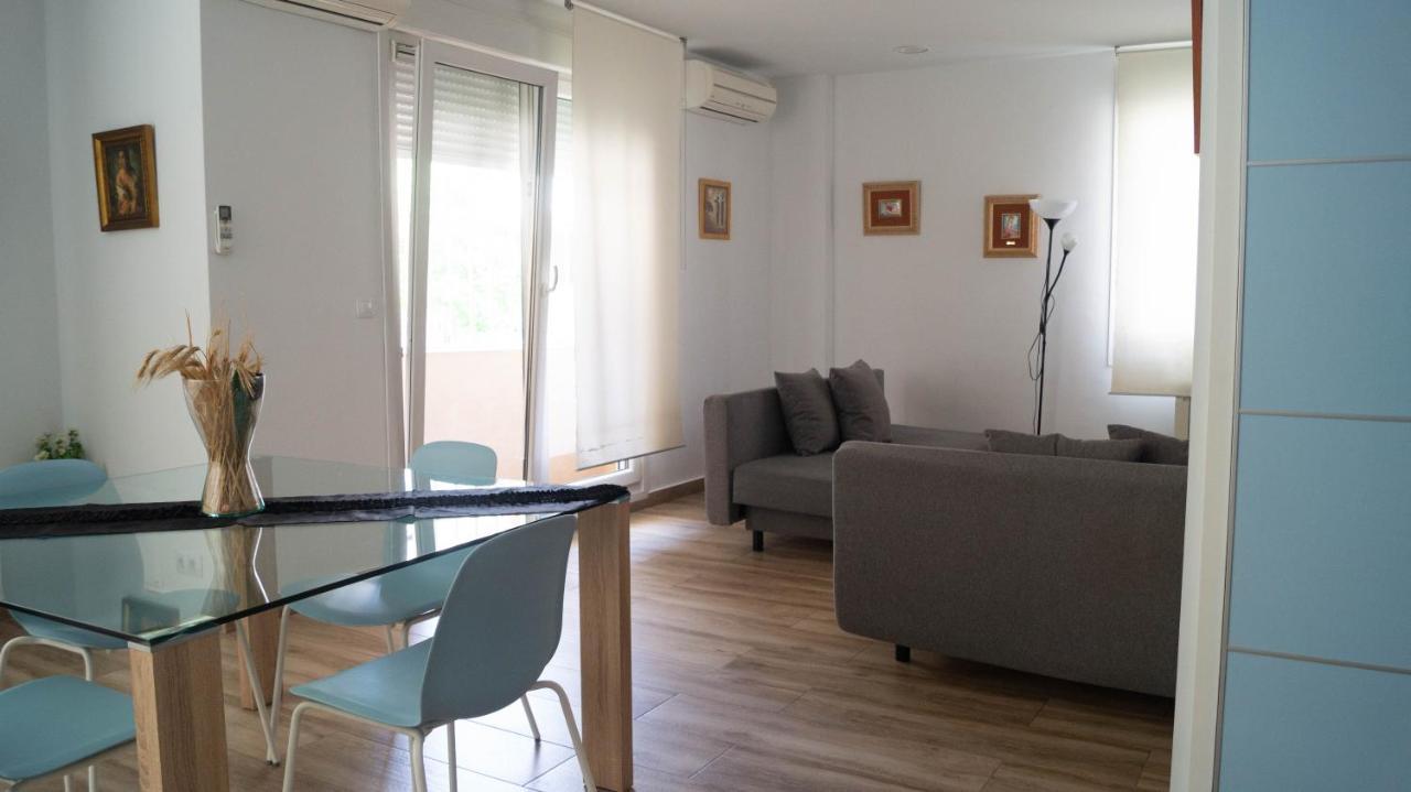 Ferienwohnung Zaragoza Y Sus 2 Catedrales Exterior foto